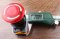 [E] สวิตช์ปุ่มกด หยุดฉุกเฉิน ปุ่มสีแดง พร้อมไฟสถานะ 12 V LA167-D8-11ZS ขนาด 22 mm รุ่น 2NC